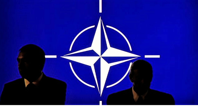 Jens Stoltenberg: NATO pronta a difendersi contro Mosca o Minsk