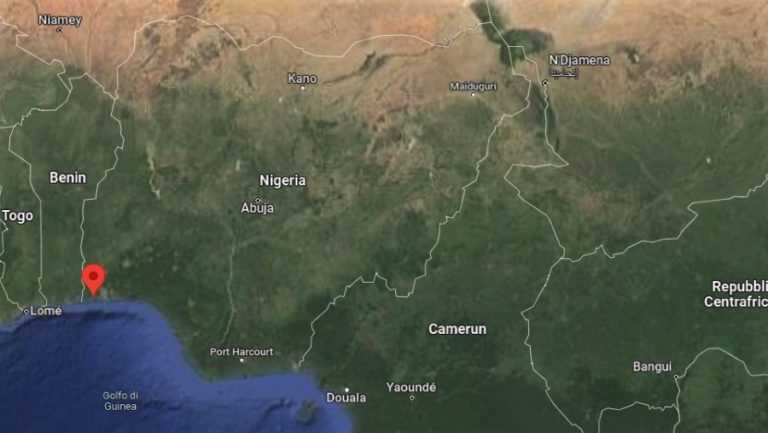 Nigeria : un gruppo di uomini armati fanno strage, quaranta morti